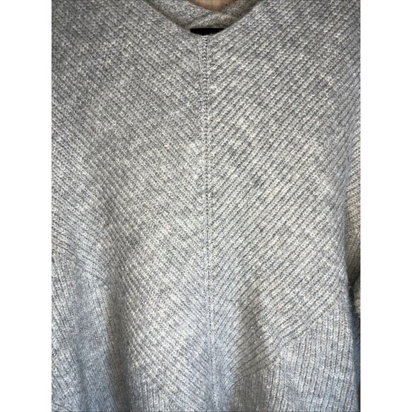 Ann Taylor Women Sweater X Large Gray V Neck Long Sleeve Pullover Knit Solid - Picture 2 of 8